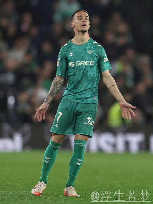 安东尼抵达贝蒂斯准备体检!免费租借细节揭晓,曼联省下150万 安东尼抵达贝蒂斯准备体检!免费租借细节揭晓,曼联省下150万